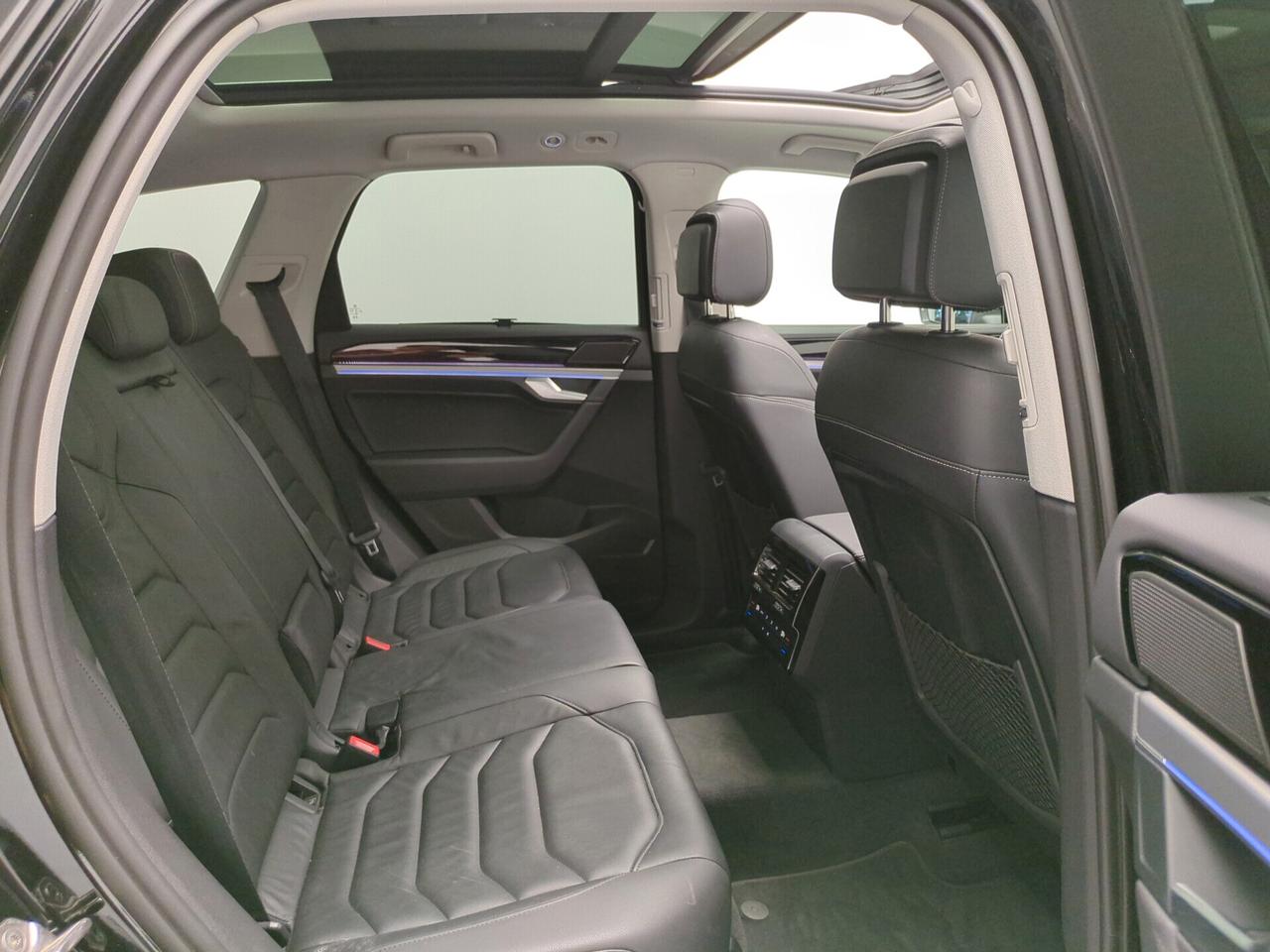 Volkswagen Touareg 3.0 V6 TSI eHybrid Elegance