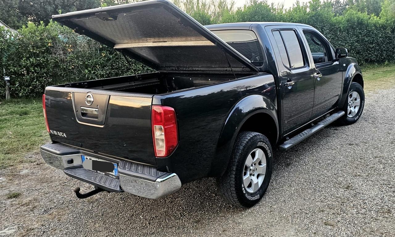 Nissan Navara 2.5 dCi 4 porte Double Cab XE