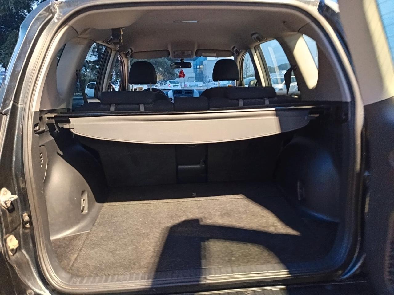 Toyota RAV4 2.2 D-4D 4WD Tua Da 93 Euro al Mese