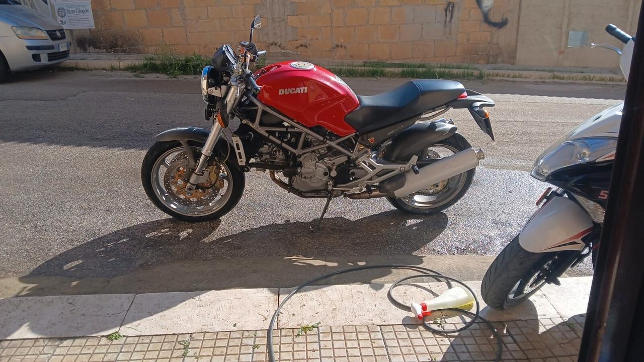 Ducati Monster 900 S4 Monster S4