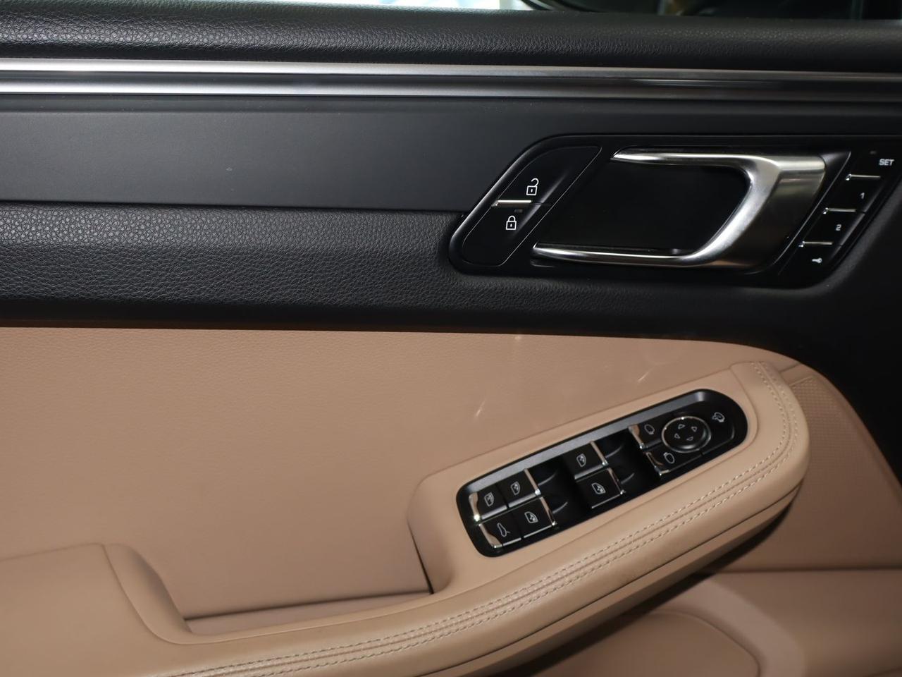 Porsche Macan 2.0 TETTO TAGLIANDI PORSCHE #12182