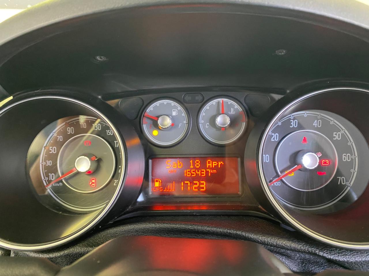 Fiat Punto gpl 1.4 8V 5 porte easy power lounge