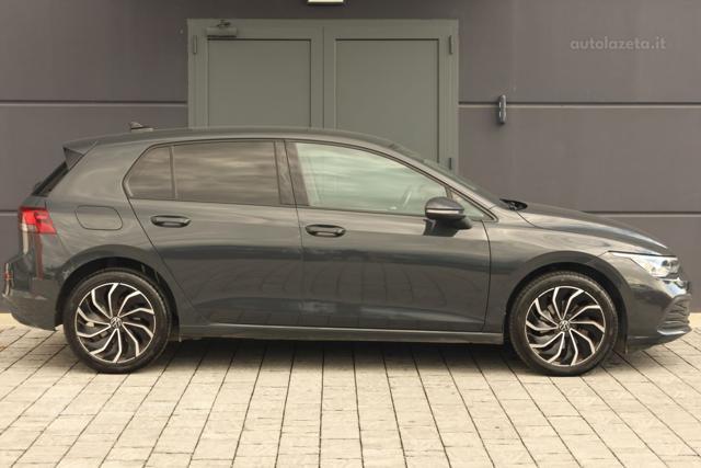 VOLKSWAGEN Golf 1.5 TSI Life