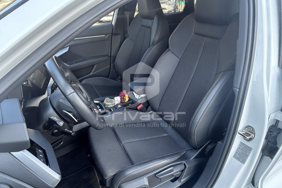AUDI A3 allstreet 35 TDI S tronic Identity Contrast