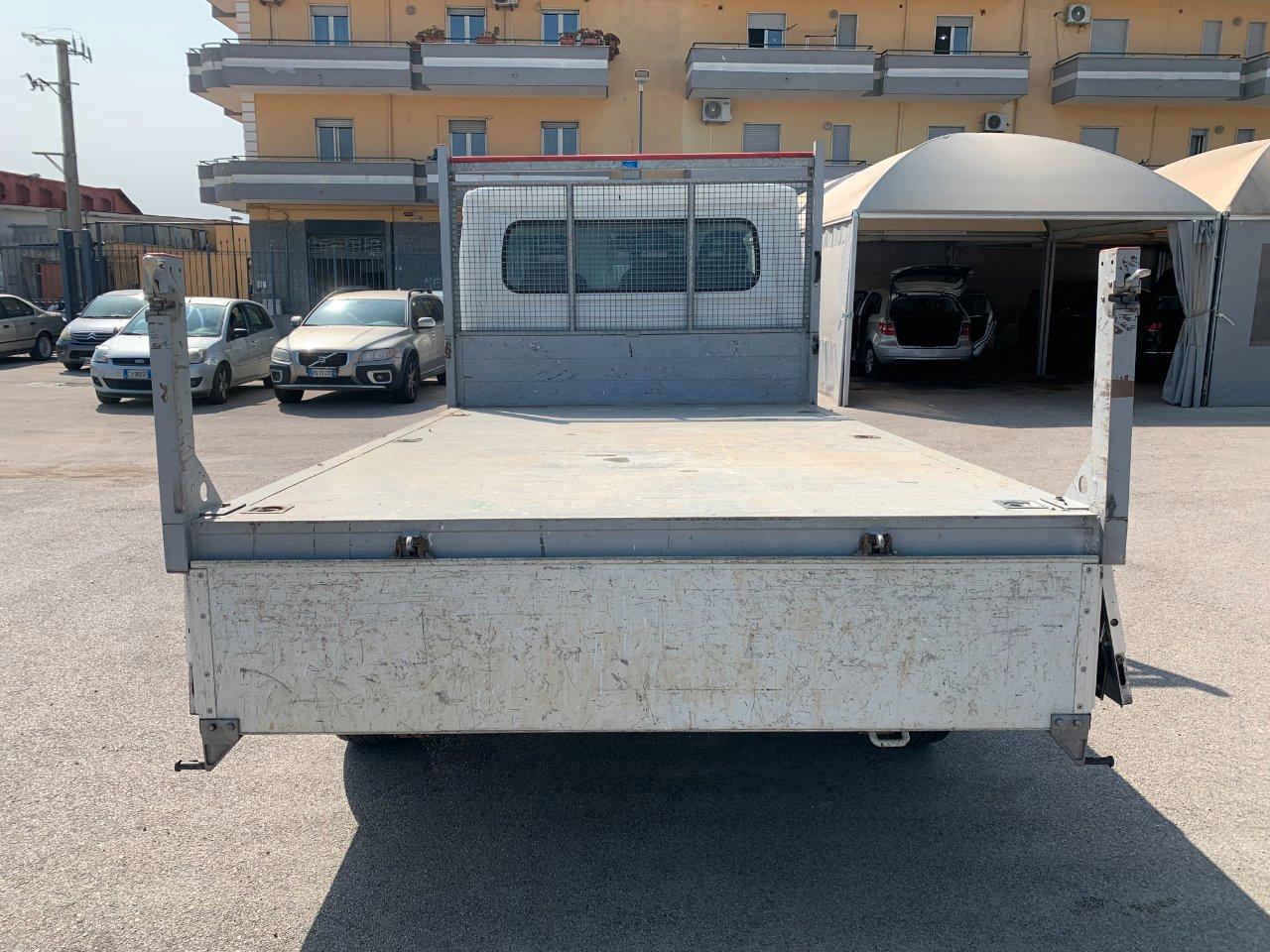 PEUGEOT Boxer Ribaltabile Trilaterale Cassone Fisso