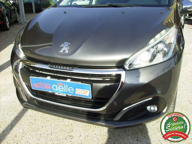 PEUGEOT 208 PureTech 82 5 porte Style