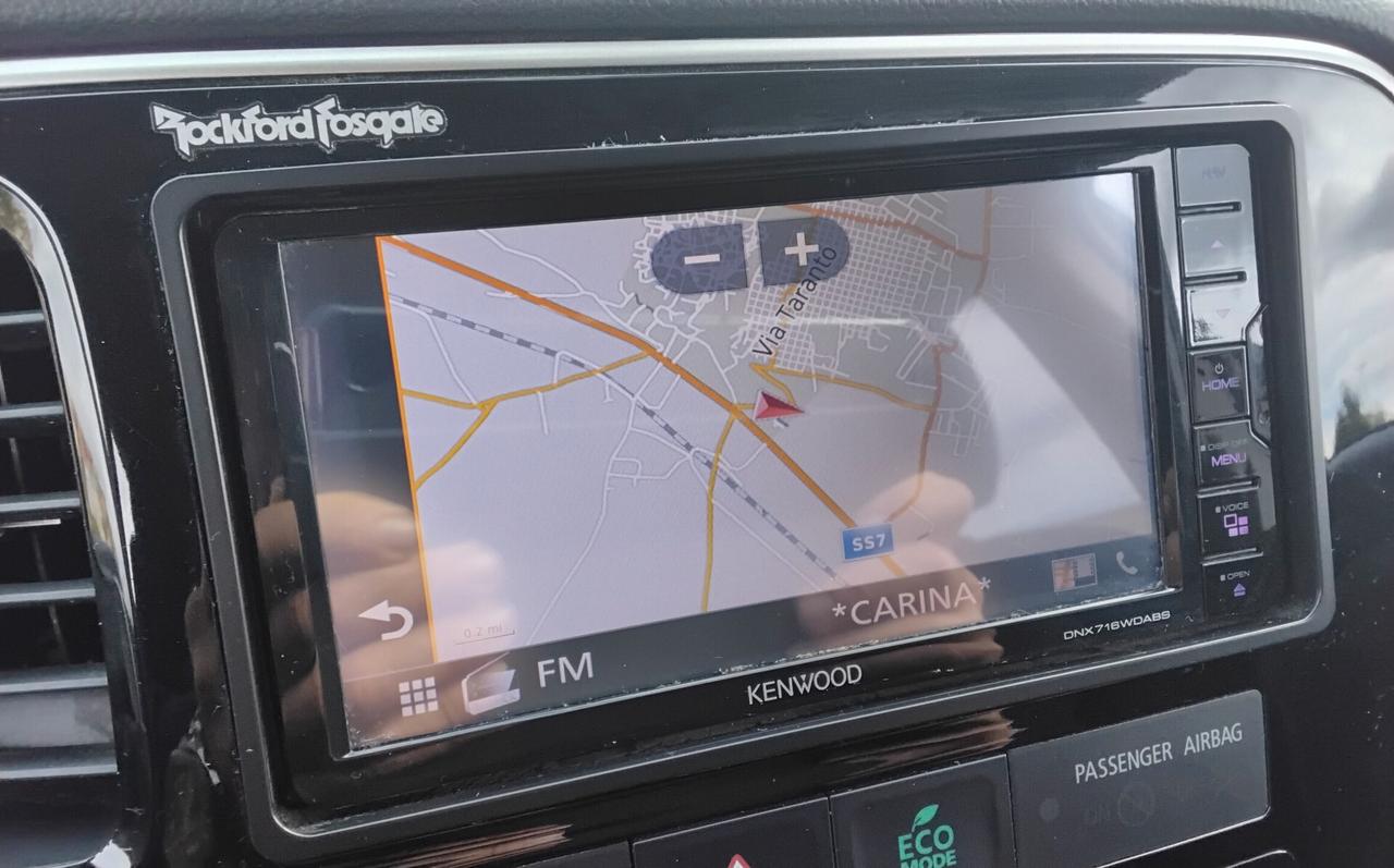 Mitsubishi Outlander 2.2 DI-D 4WD Instyle Plus SDA 7 posti