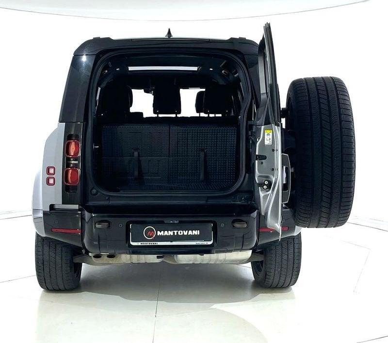 Land Rover Defender 3.0 D6 250 110 HSE AWD auto.