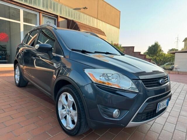 Ford Kuga 2.0 TDCi 136 CV Titanium DPF 4x4 - tetto panoramico