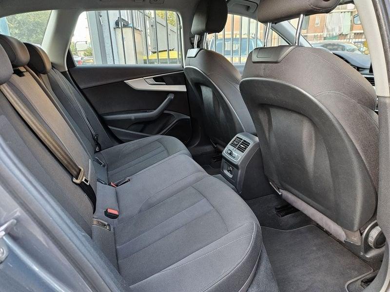 Audi A4 A4 Avant 2.0 tdi Business 150cv my16