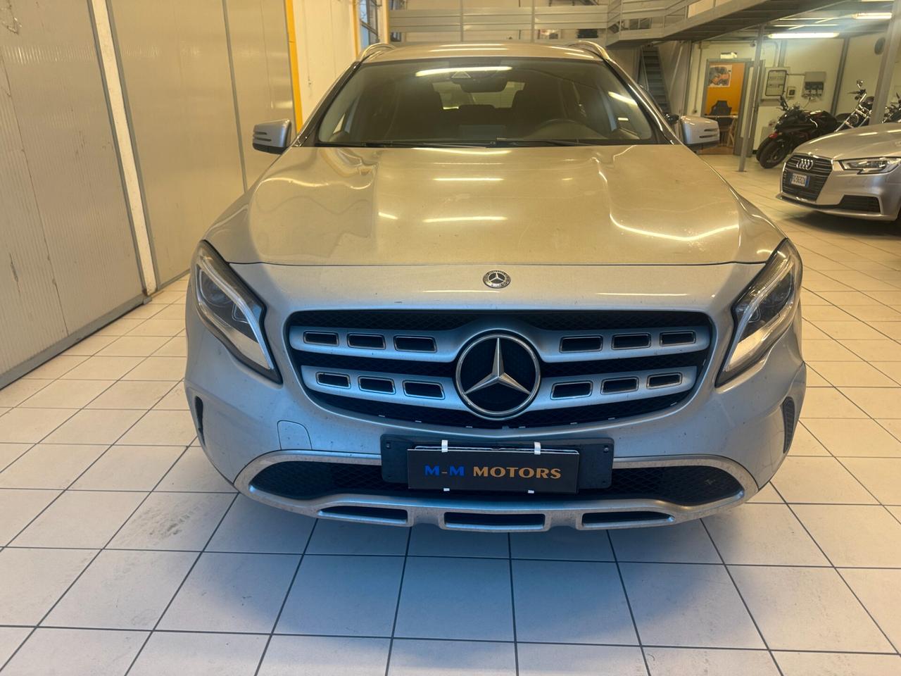 Mercedes-Benz GLA 180 180 d Sport auto UNICO PROPRIETARIO