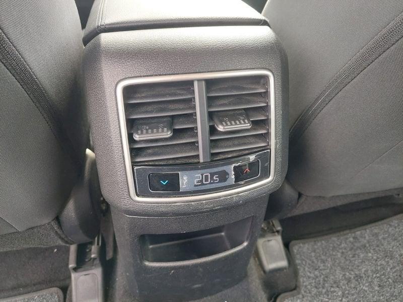 Kia Sportage 1.6 CRDI MHEV BUSINESS 2WD DCT