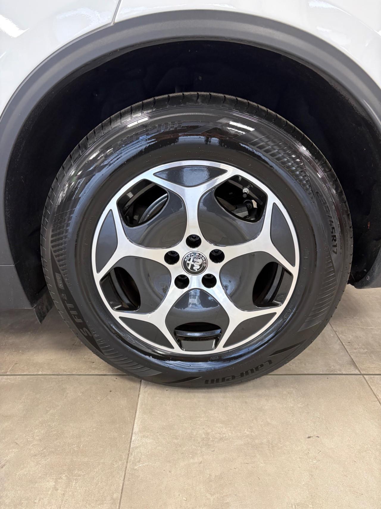 Alfa Romeo Stelvio 2.2 td Super Business AT8 Q4 190cv auto