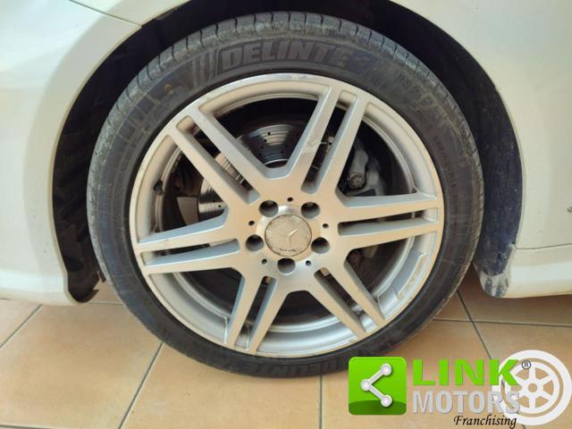 MERCEDES-BENZ E 250 CDI Coupé BlueEFFICIENCY Avantgarde