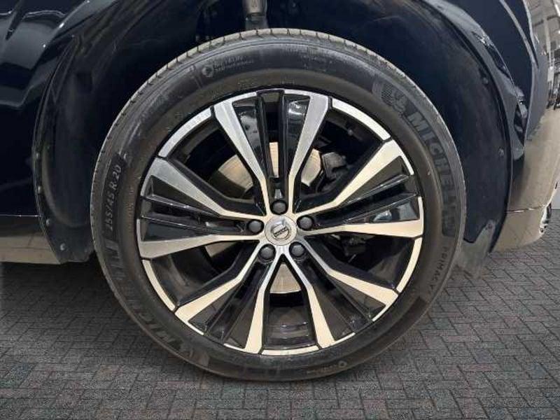 Volvo XC60 II 2022 2.0 b4 Plus Dark auto