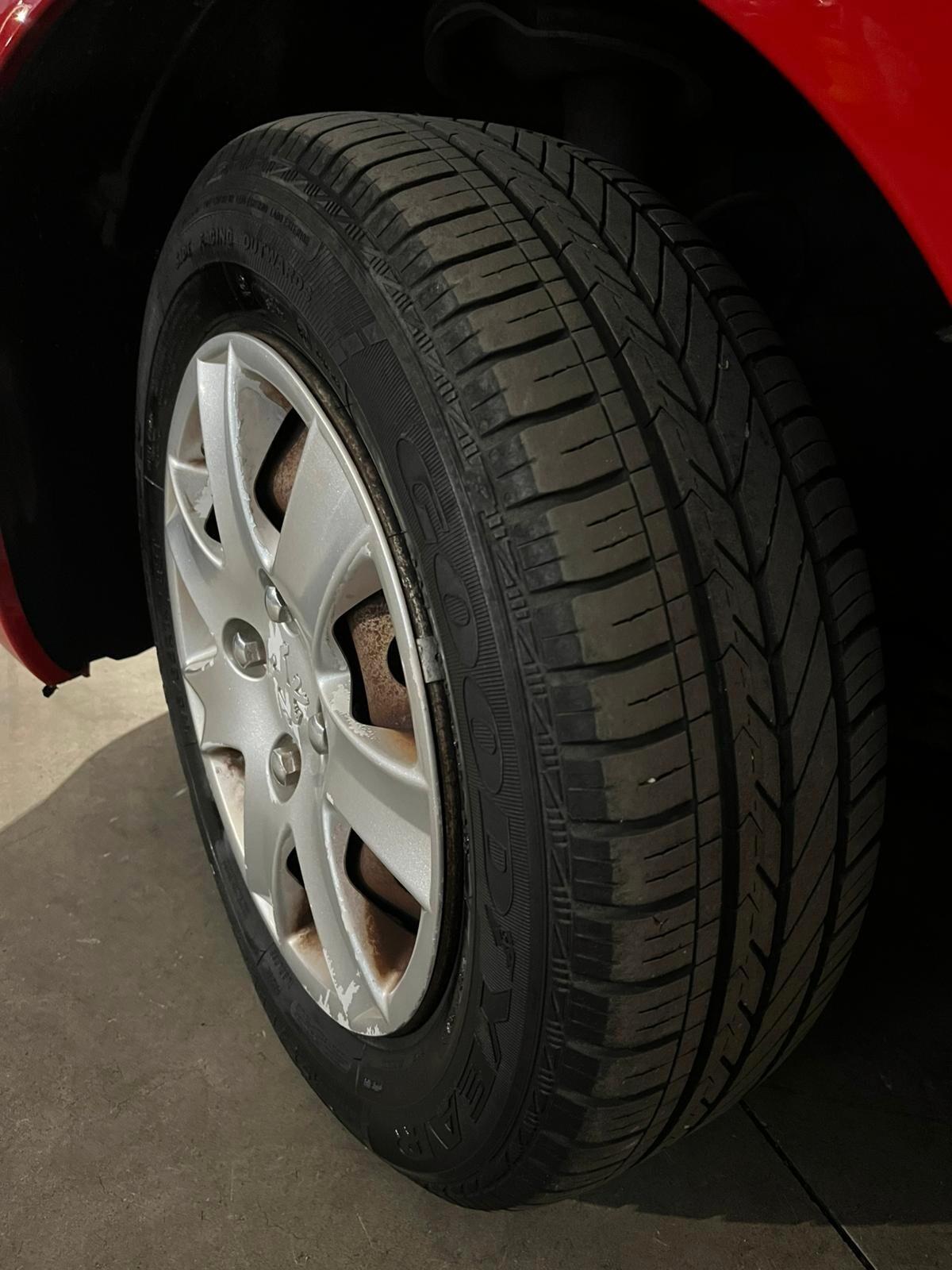 Peugeot 206 NEOPATENTATI