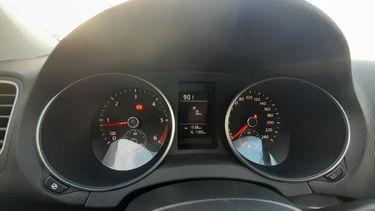 Volkswagen Golf 1.6 TDI DPF 5p. Highline