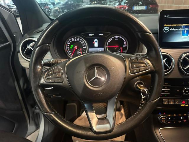 MERCEDES-BENZ B 250 e Sport