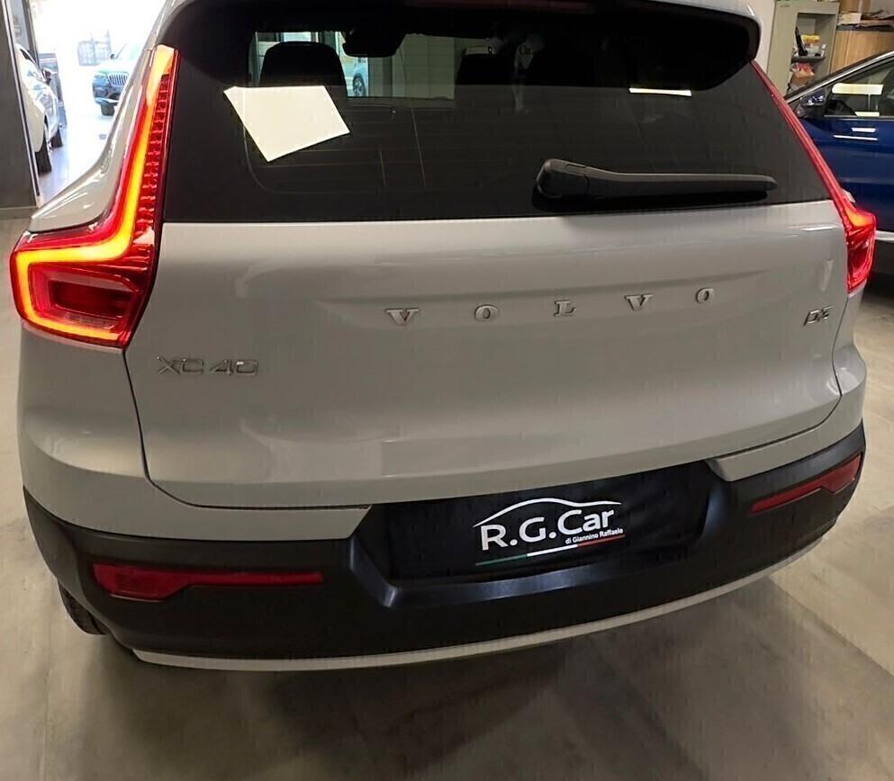 Volvo XC40 D3 AWD Geartronic Momentum