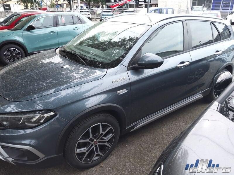 FIAT Tipo STATION WAGON MY24 SW 1.5 HYBRID CROSS