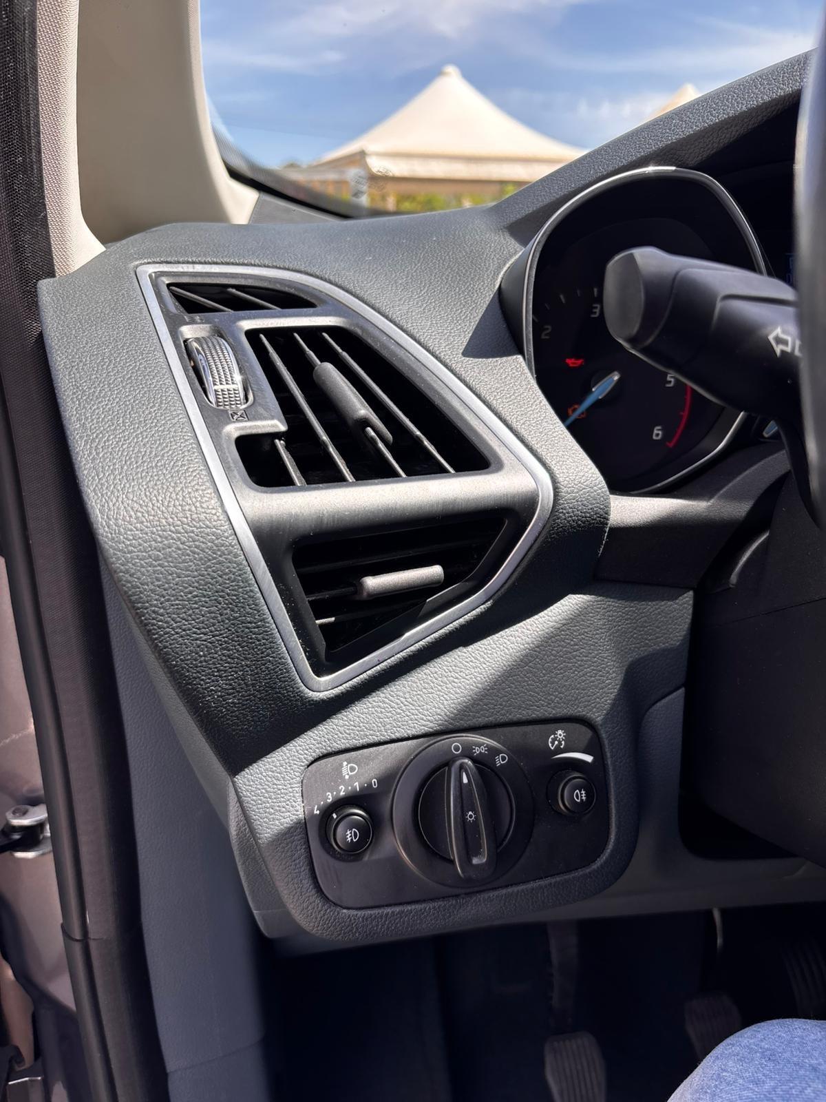 Ford C-Max 1.6 TDCi 116CV Plus