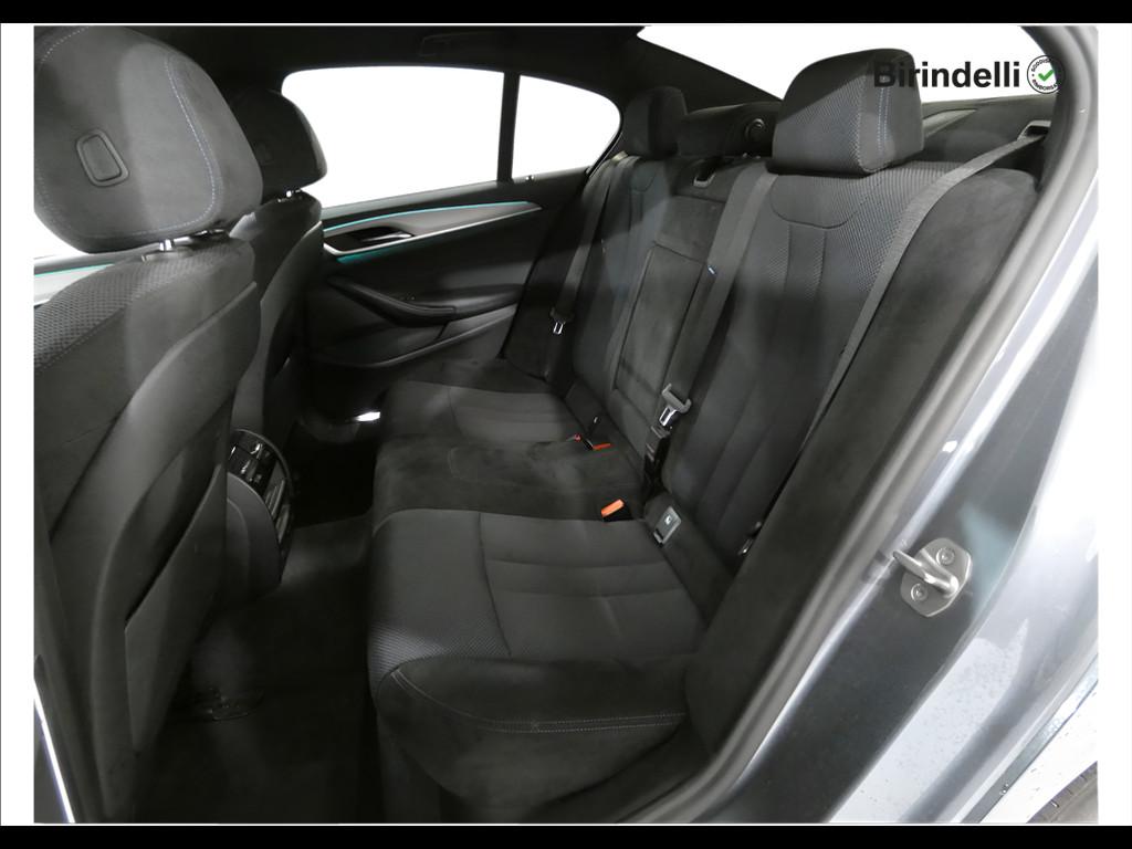 BMW Serie 5(G30/31/F90) - 520d 48V xDrive Msport