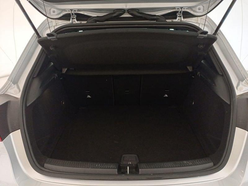 Mercedes-Benz Classe A - W177 2018 A 200 d Premium auto