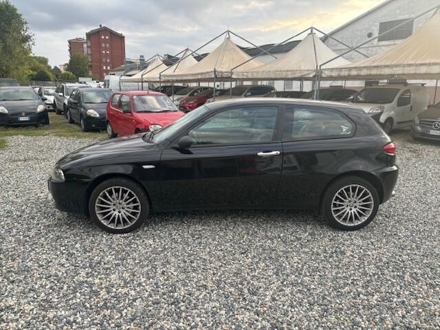 Alfa Romeo 147 1.9 JTD M-JET 16V 5 porte Dist.