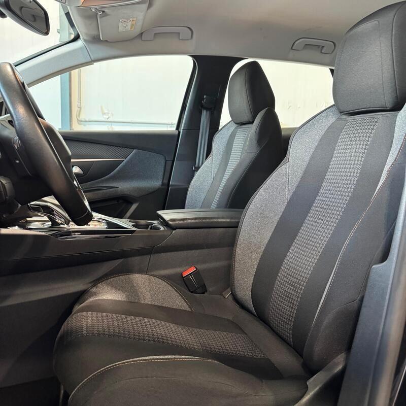 NEW PEUGEOT 3008 1.5HDI ACTIVE AUTOMATICA