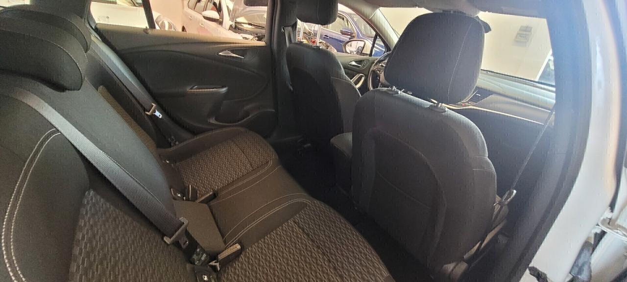 Opel Astra 1.6 CDTi 136CV aut. Sports Tourer Business