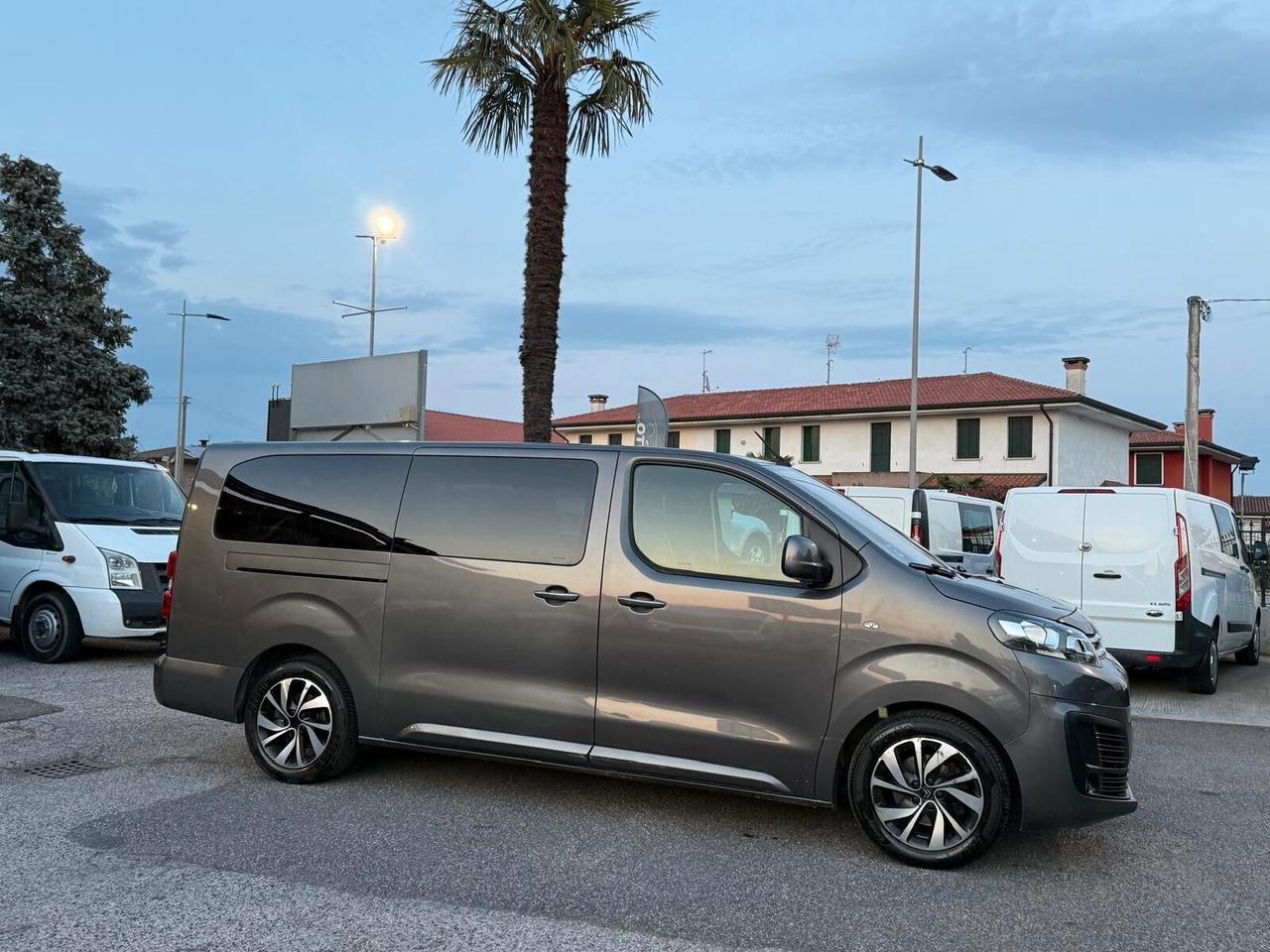 Citroen Spacetourer Jumpy 2.0 Blue-HDi Business XL 9 POSTI full optional