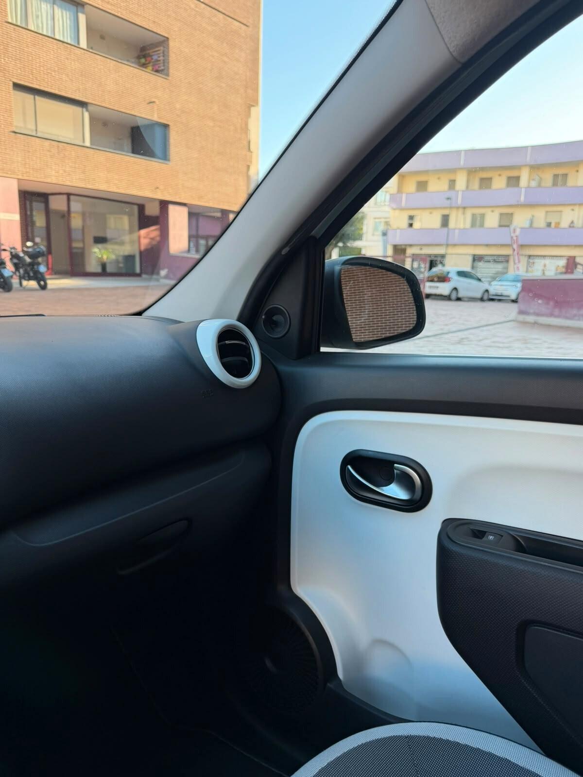 Renault Twingo SCe 65 CV Intens