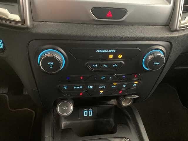 Ford Ranger 2.0 ECOBLUE DC Limited 5 posti