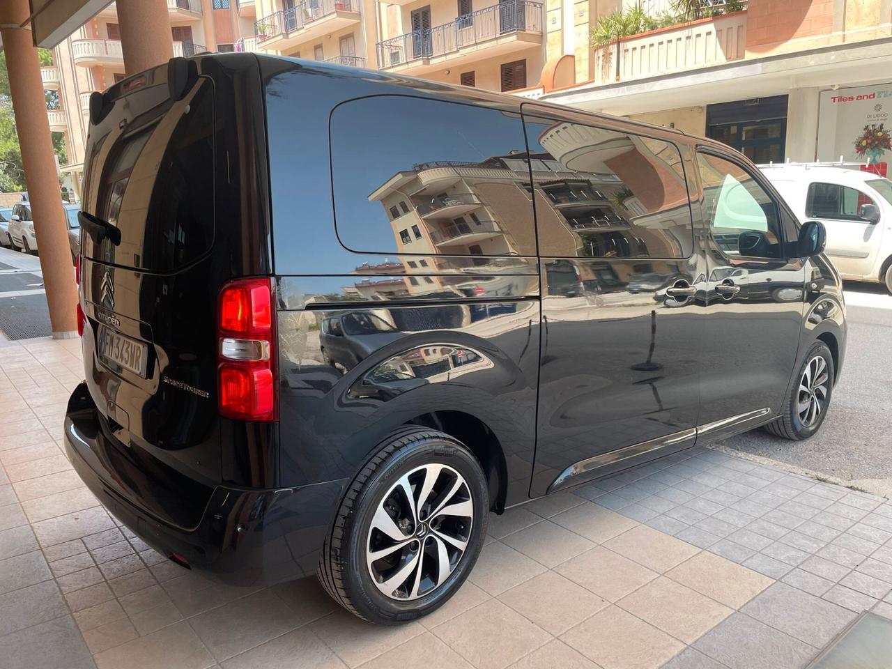 Citroen Spacetourer BlueHDi 150 S&S M Shine 8 pti TETTO PELLE NAVY XENO