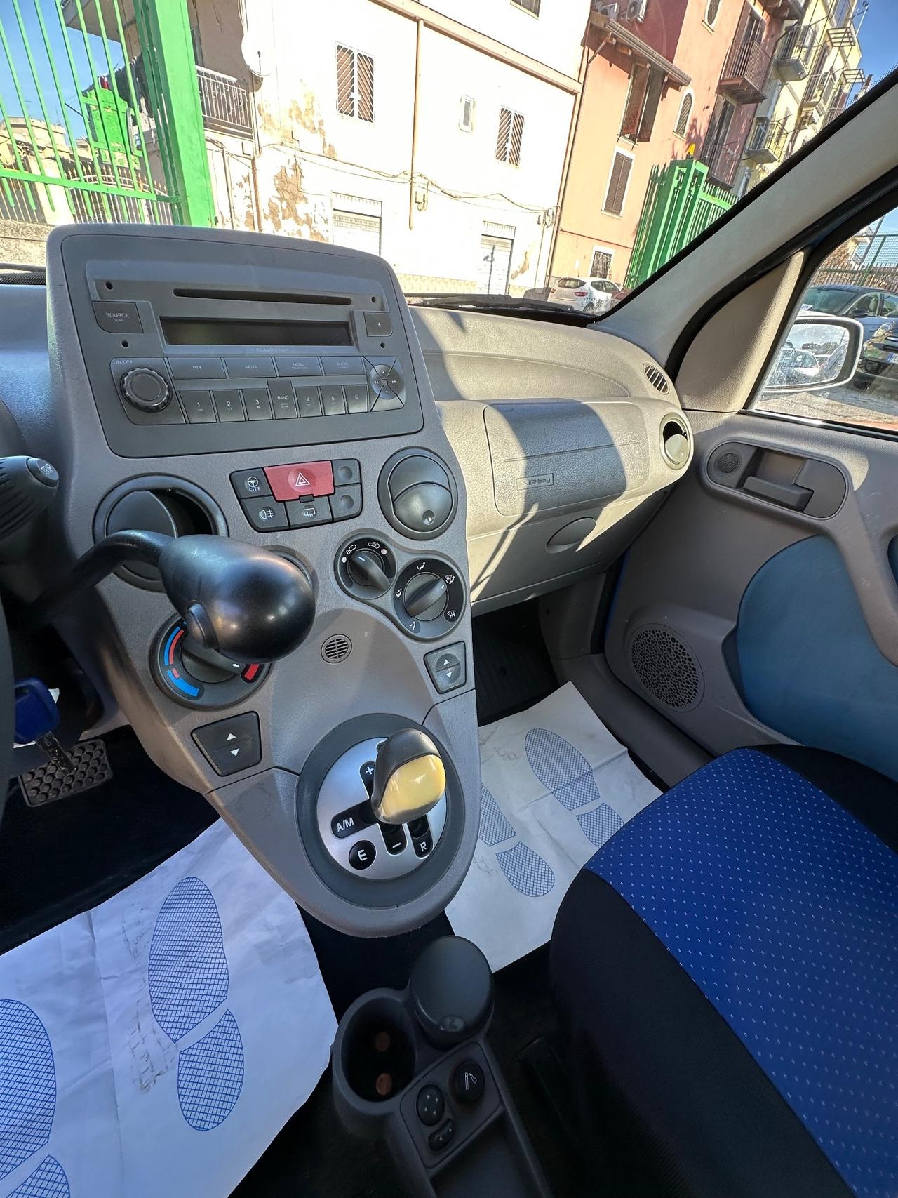 Fiat Panda 1.2 Dualogic