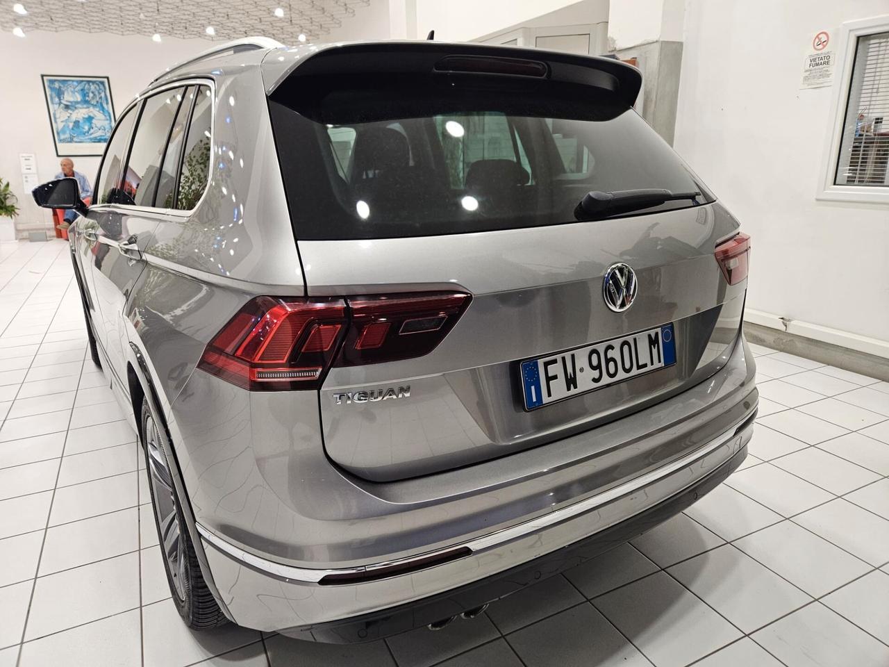 Volkswagen Tiguan 1.6 TDI R-Line