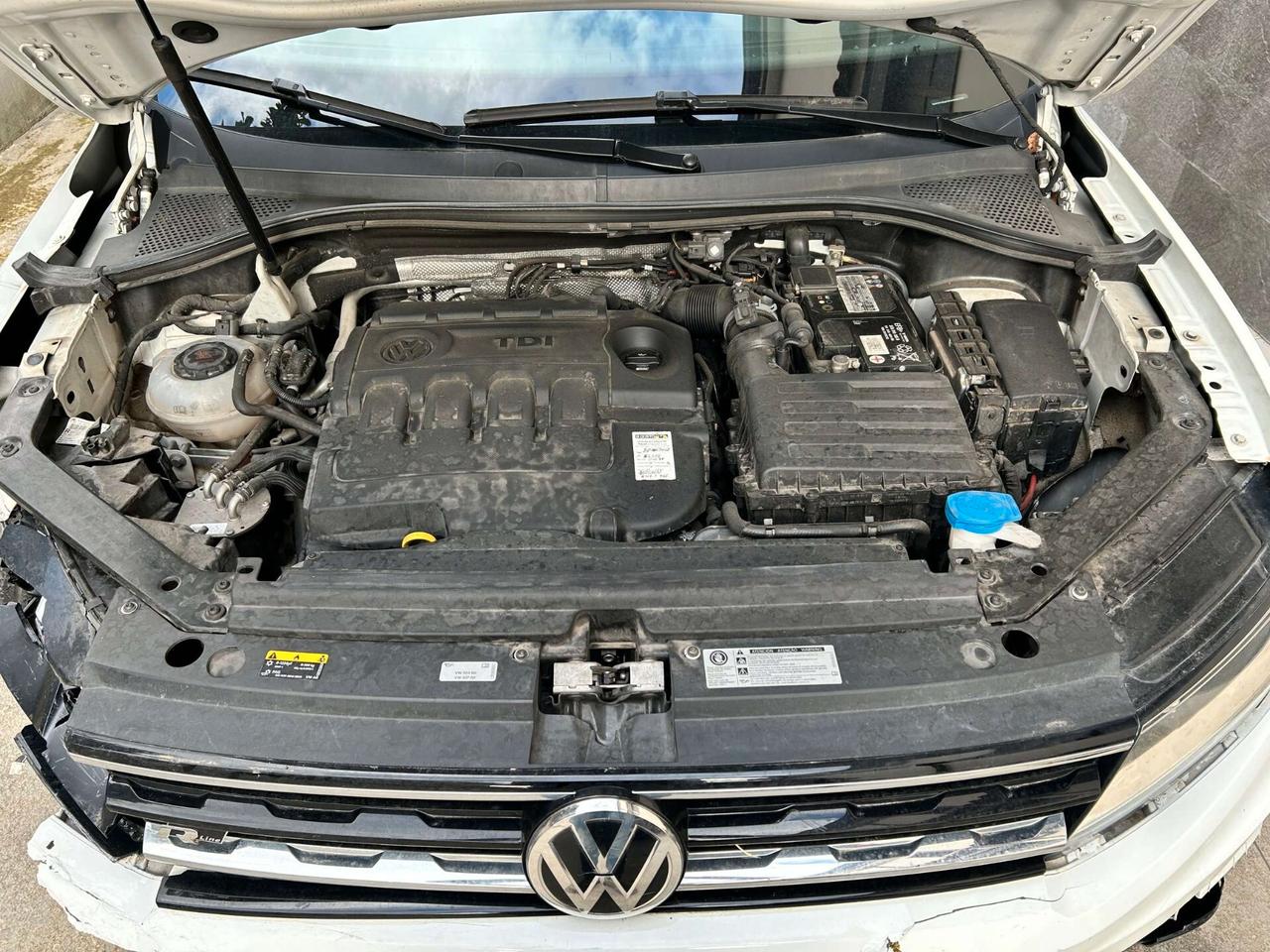 VW Tiguan 1.6 TDI 115CV R-Line - 2019 Incidentata