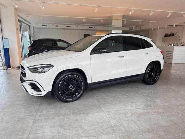 MERCEDES-BENZ GLA 200 d Automatic AMG Line Advanced Plus NIGHT 20''