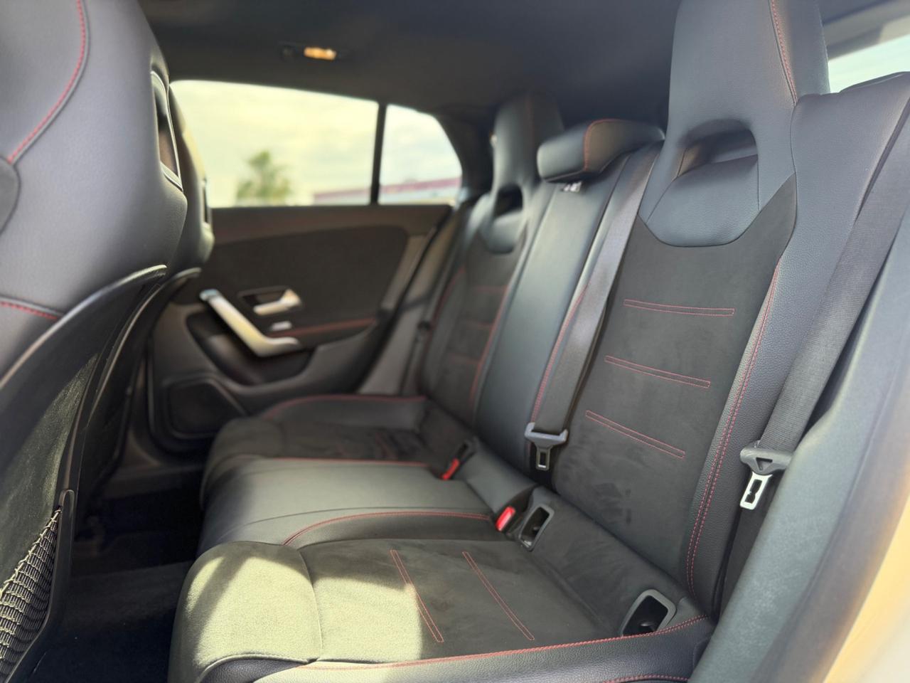 Mercedes-benz CLA 200 d Automatic Premium