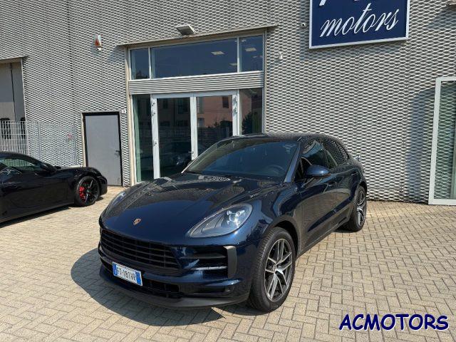 PORSCHE Macan 2.0