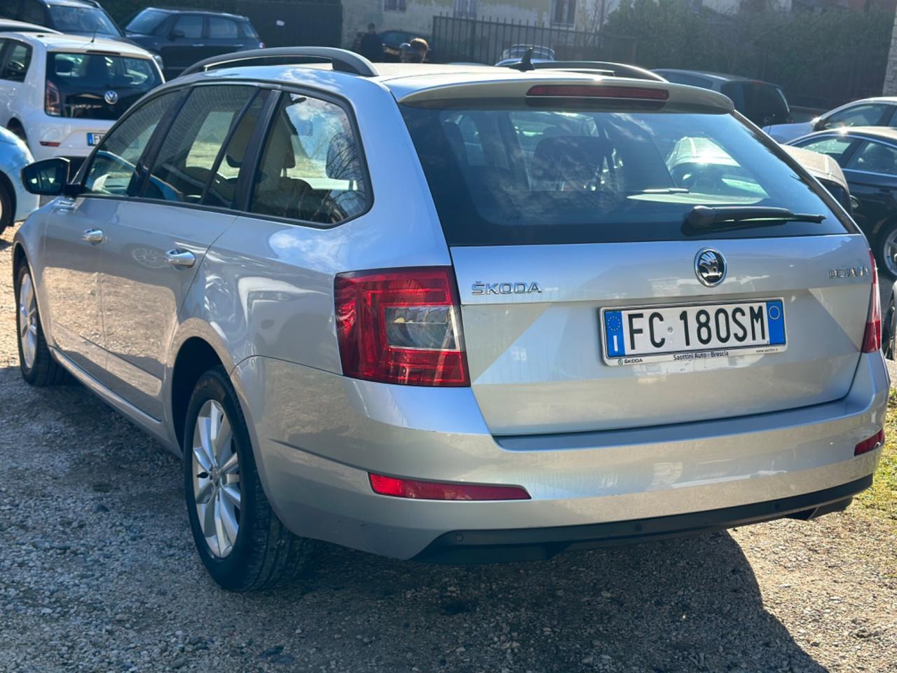 Skoda OCTAVIA 1.6 TDI CR 110 CV DSG OTTIME CONDIZIONI