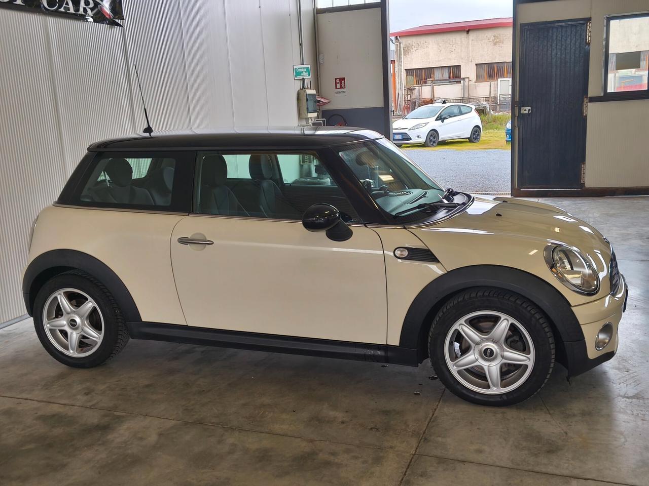 Mini 1.6 16V Cooper D