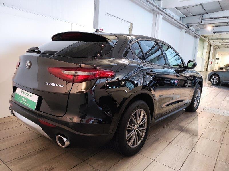ALFA ROMEO Stelvio - Stelvio 2.2 Turbodiesel 210 CV AT8 Q4 Executive