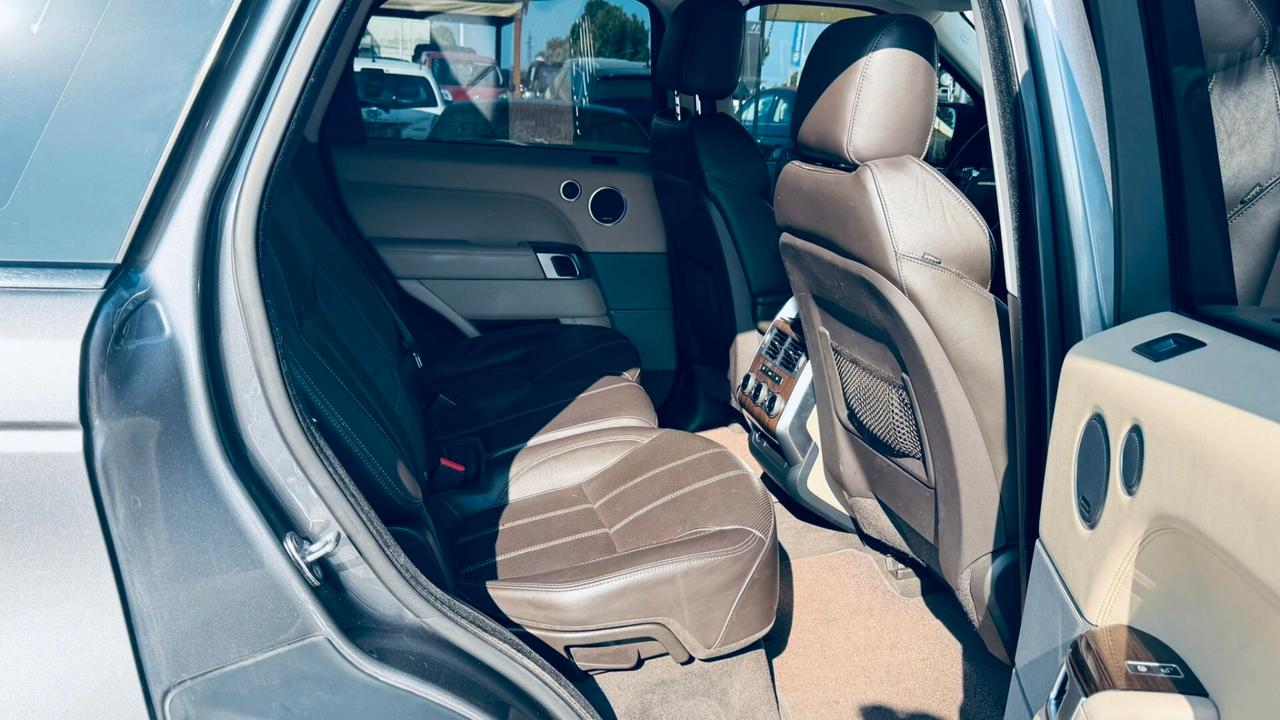 Land Rover Range Rover Range Rover 3.0 TDV6 HSE