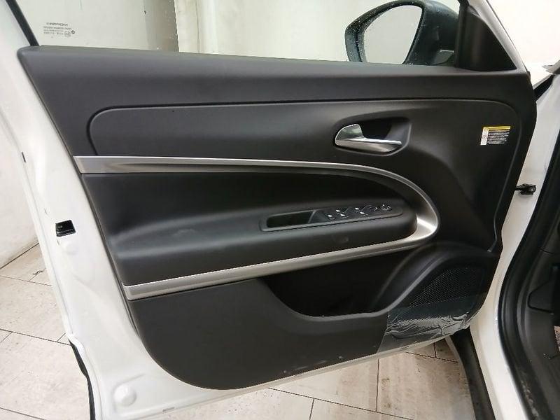 Jeep Avenger 1.2 turbo e-hybrid mhev Upland 4xe 145cv edct6