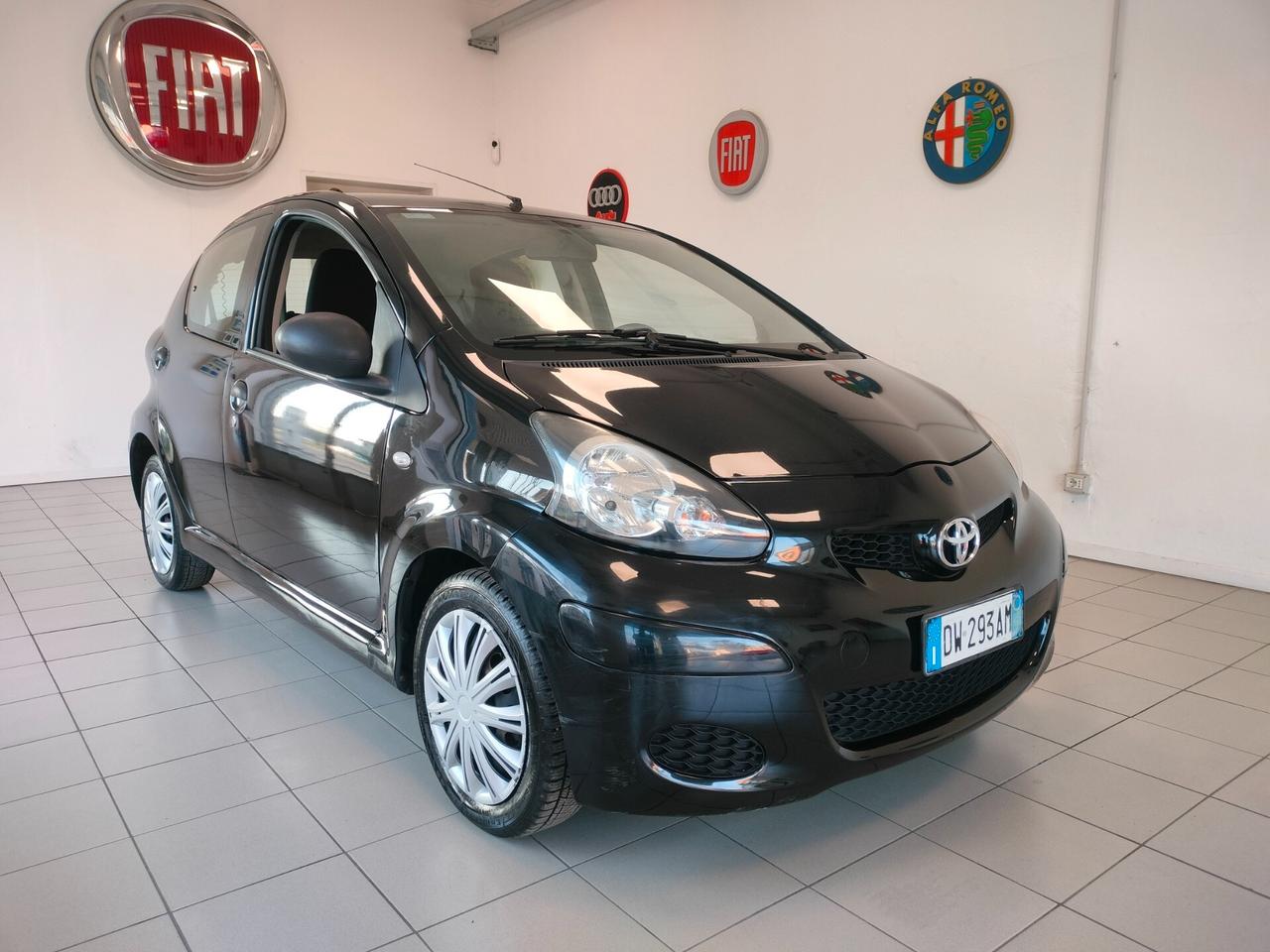 Toyota Aygo 1.0 12V VVT-i 5 porte