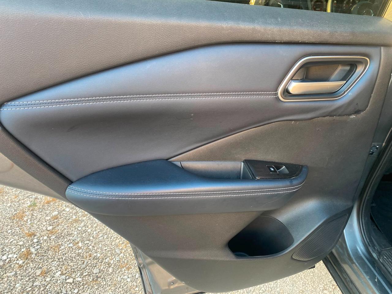 Nissan Qashqai MHEV 140 CV Tekna
