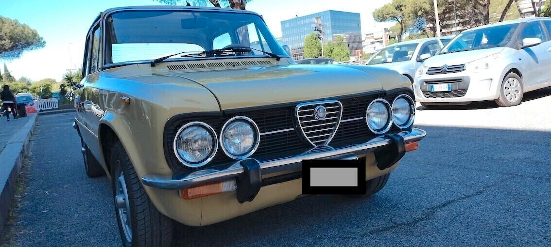 Alfa Romeo Giulia 1300 NUOVA SUPER