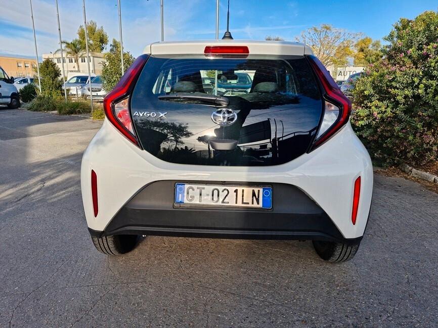 Toyota Aygo X ACTIVE AUTOMATICA