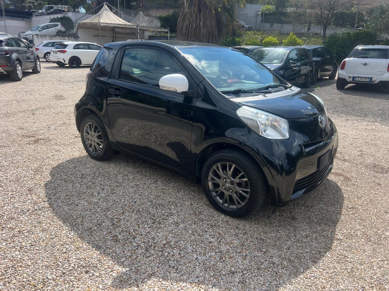 Toyota iQ 1.0 High